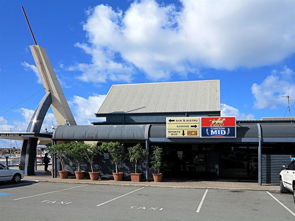 Nightcap At Kawana Waters Hotel Exterior foto